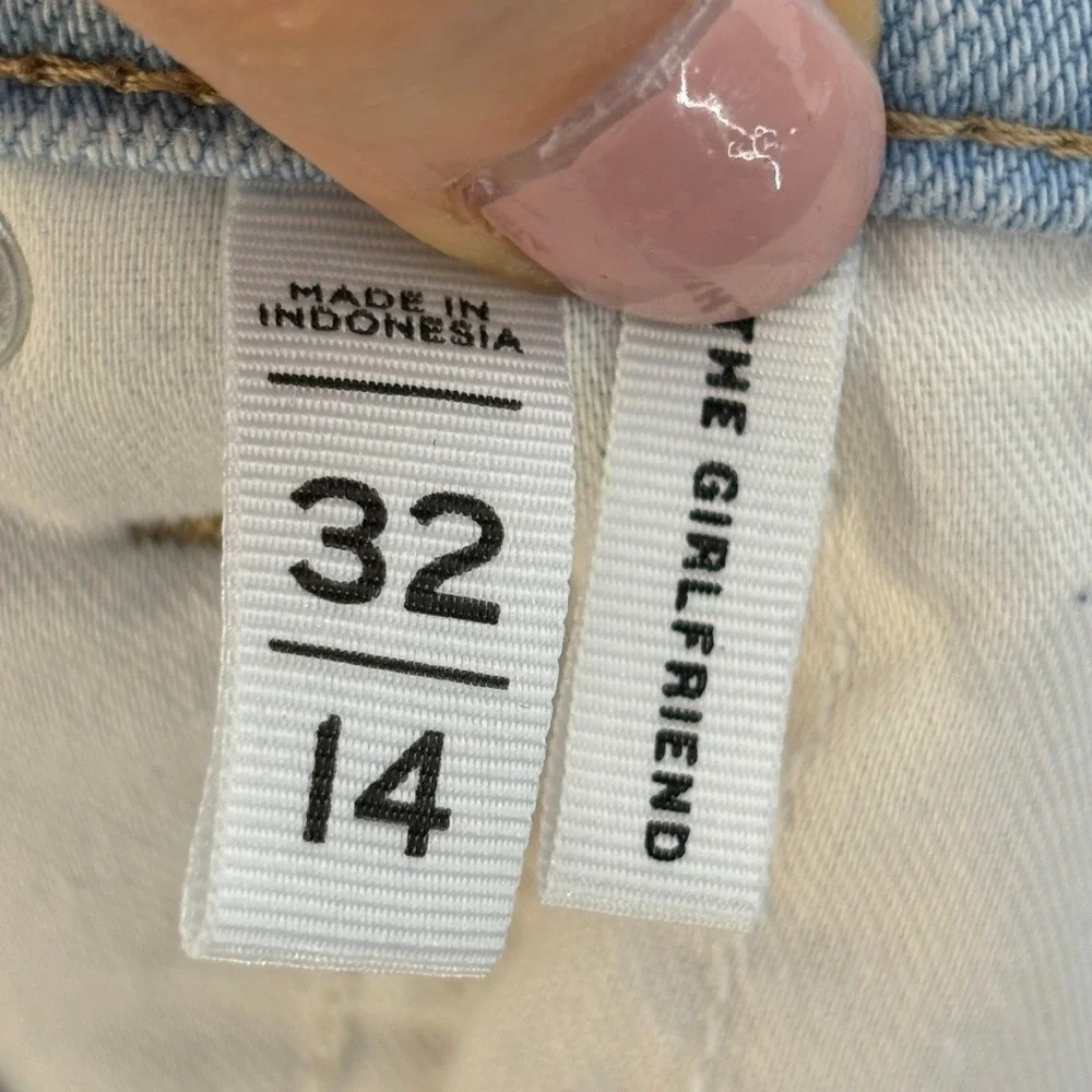 LOFT The Girlfriend Jeans Women's Size 14 32 Light Wash Stretch Denim Cotton